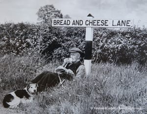 1952 – bread – cheese – hoddeson – herts – usa 1952 – Bread and Cheese Lane in Hoddeson – Herts, UK