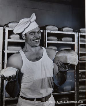 1942 – bread – military – usa 1942 – Military bread - USA