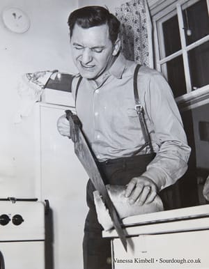 1943 – bread – usa – saw 1943 – Bread saw – USA