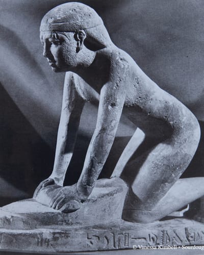 1965 - kneading - egypt - early bread making