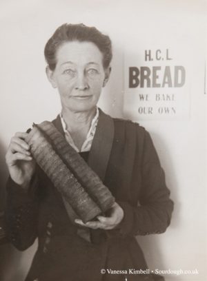 1924 – Woman with bread – USA