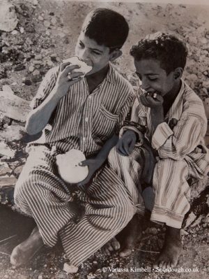 1956 - Children with bread – Egypt