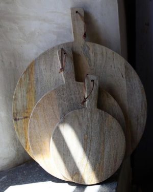 Mango wood bread board