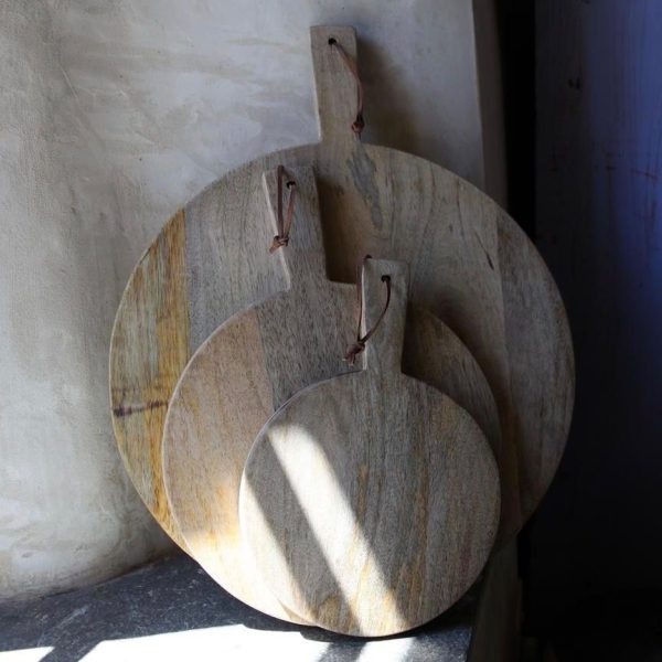 Mango wood bread board